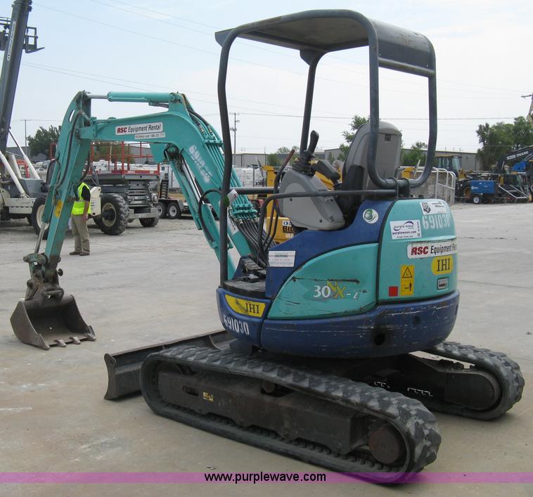 image for item B8059 2007 IHI 30NX-2 mini excavator