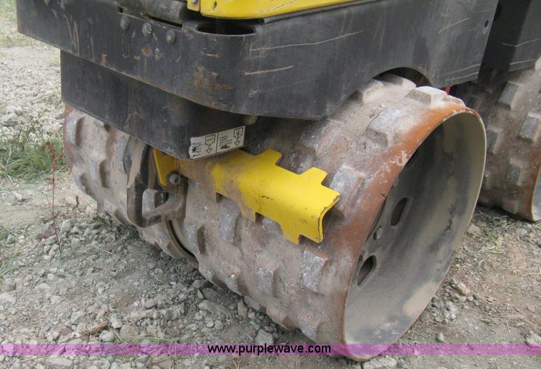 image for item B8060 2007 Wacker RT articulating trench compactor