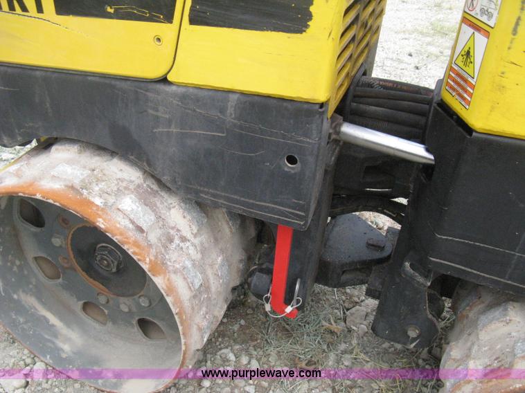 image for item B8060 2007 Wacker RT articulating trench compactor