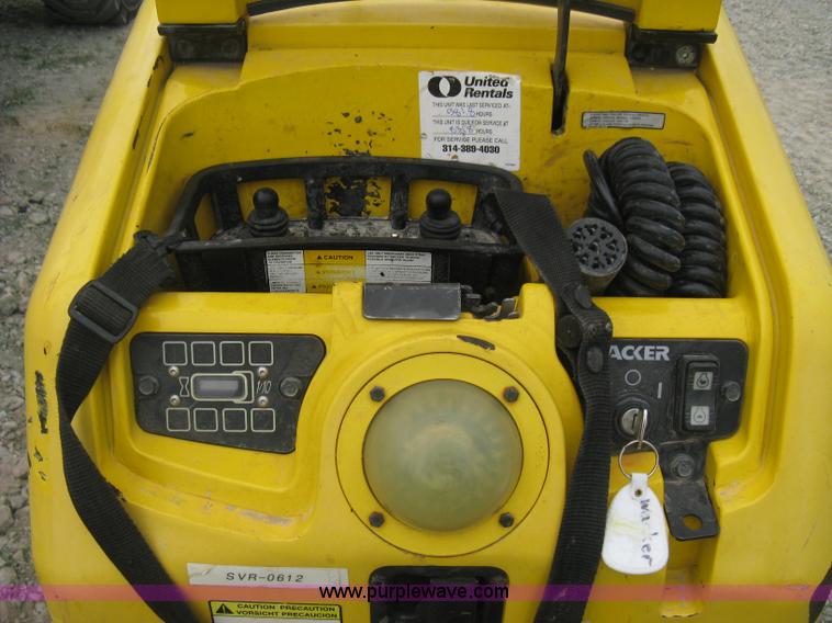 image for item B8060 2007 Wacker RT articulating trench compactor