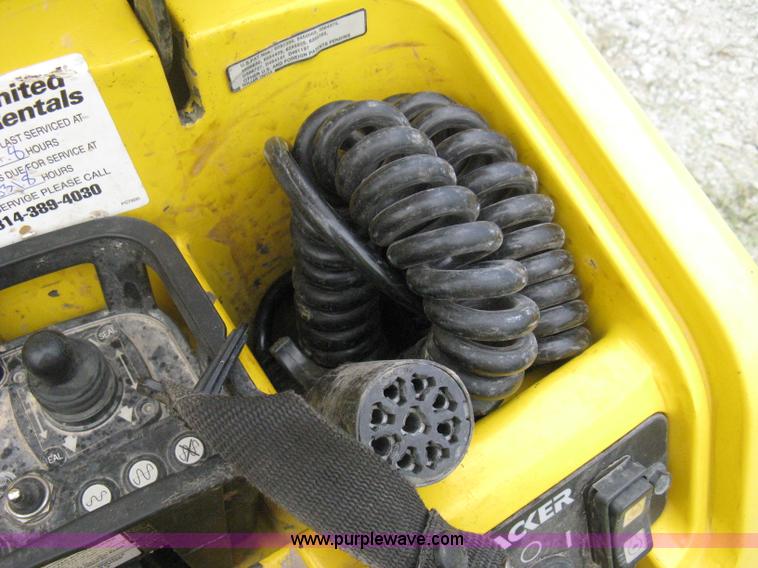 image for item B8060 2007 Wacker RT articulating trench compactor