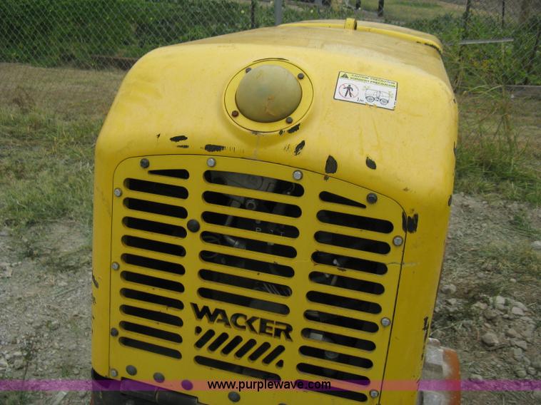 image for item B8060 2007 Wacker RT articulating trench compactor