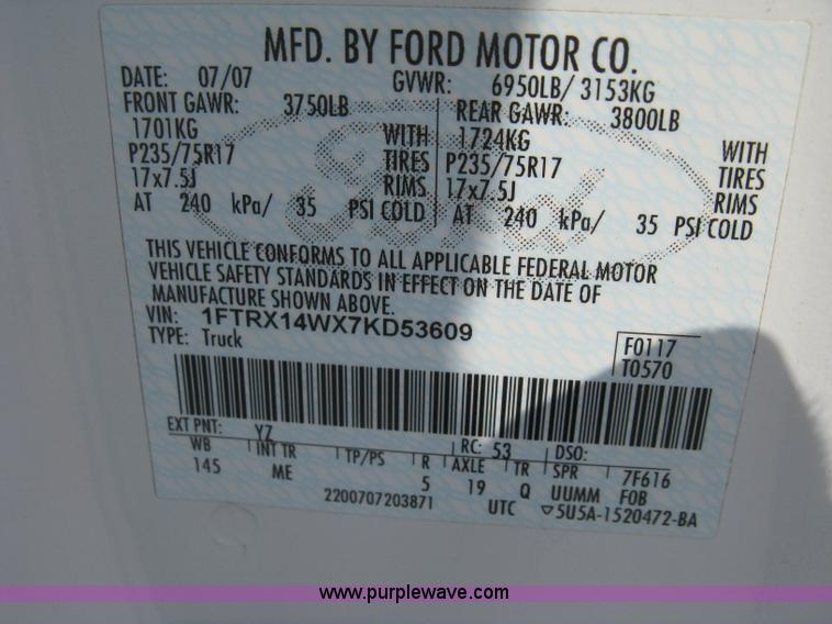 image for item B8064 2007 Ford F150 XLT SuperCab pickup truck