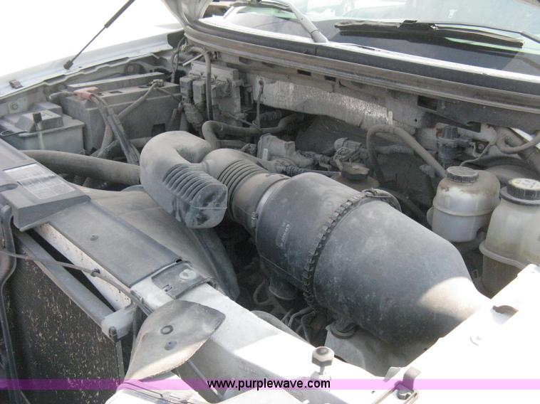 image for item B8064 2007 Ford F150 XLT SuperCab pickup truck