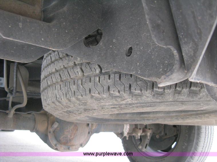 image for item B8064 2007 Ford F150 XLT SuperCab pickup truck