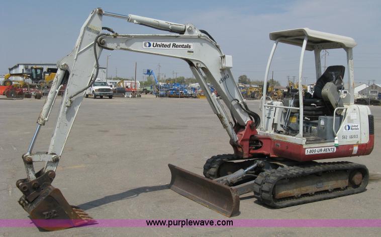 image for item B8067 2004 Takeuchi TB135 compact excavator