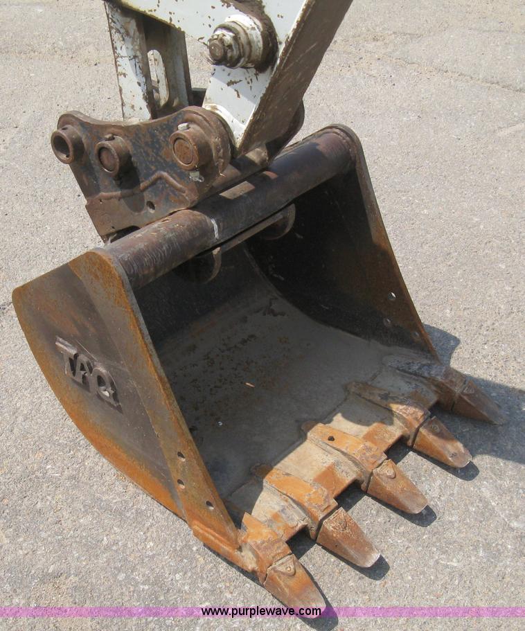 image for item B8067 2004 Takeuchi TB135 compact excavator