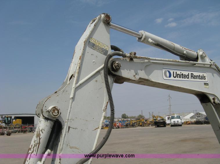 image for item B8067 2004 Takeuchi TB135 compact excavator