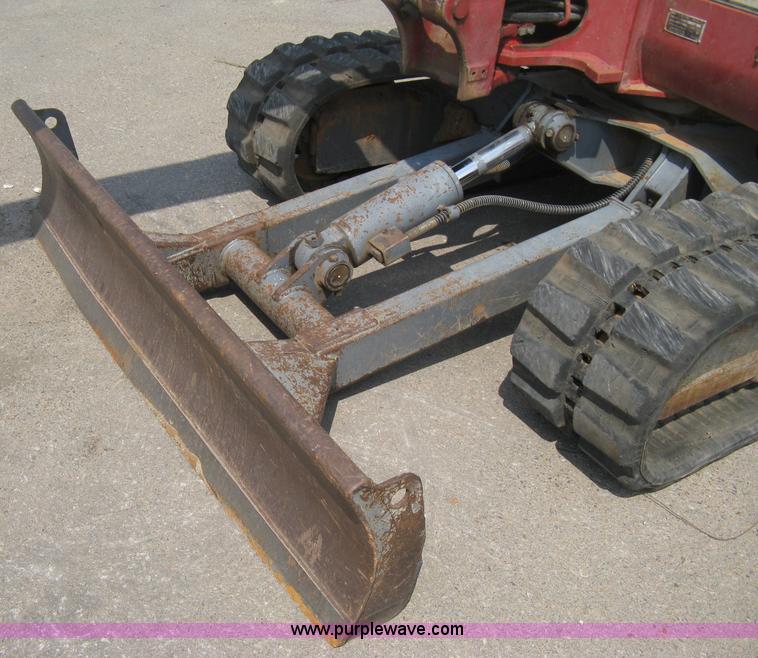 image for item B8067 2004 Takeuchi TB135 compact excavator
