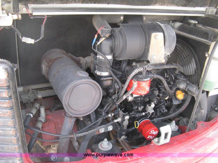 image for item B8067 2004 Takeuchi TB135 compact excavator