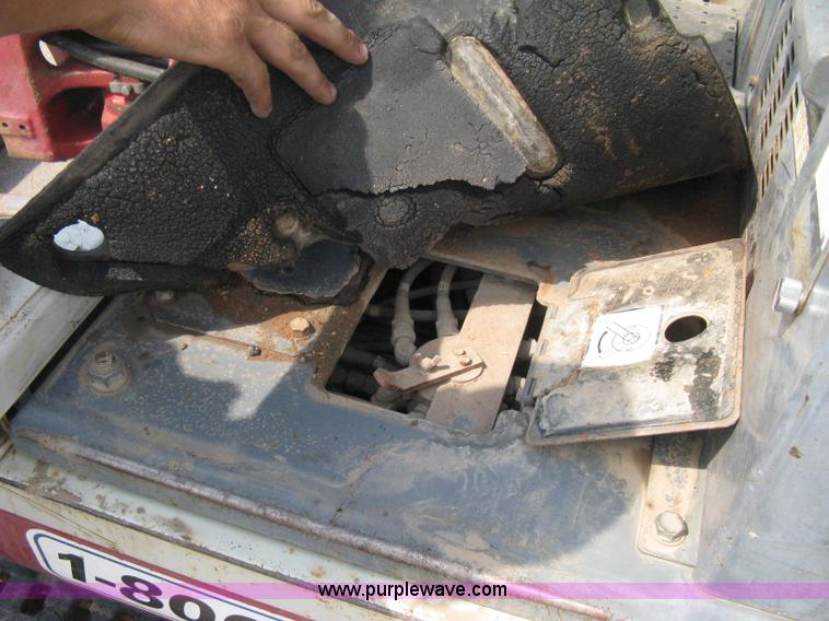 image for item B8067 2004 Takeuchi TB135 compact excavator