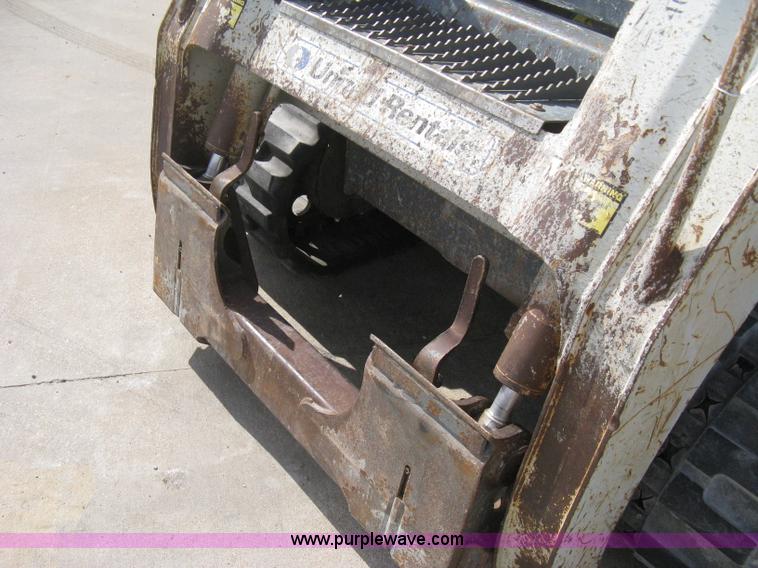 image for item B8116 2006 Takeuchi TL150C track skid steer