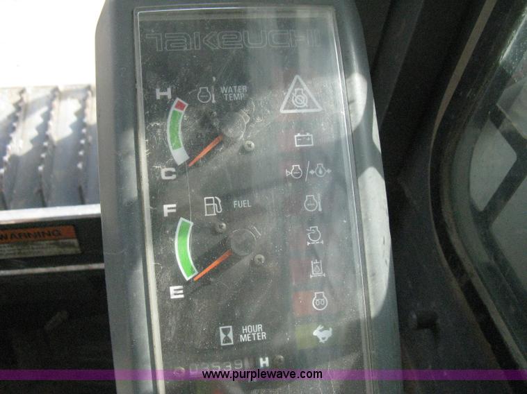 image for item B8116 2006 Takeuchi TL150C track skid steer