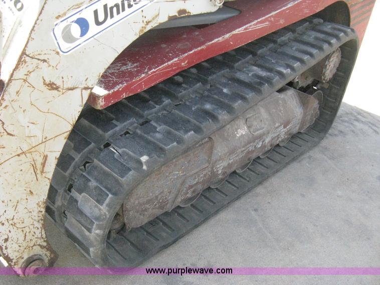 image for item B8116 2006 Takeuchi TL150C track skid steer