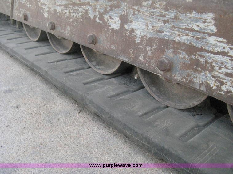 image for item B8116 2006 Takeuchi TL150C track skid steer