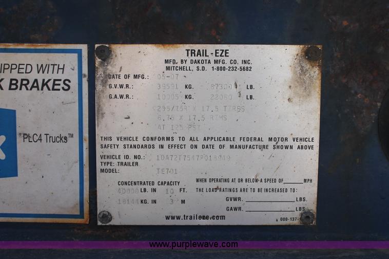 image for item C2783 2007 Trail-Eze TE701 48' heavy duty slide axle trailer