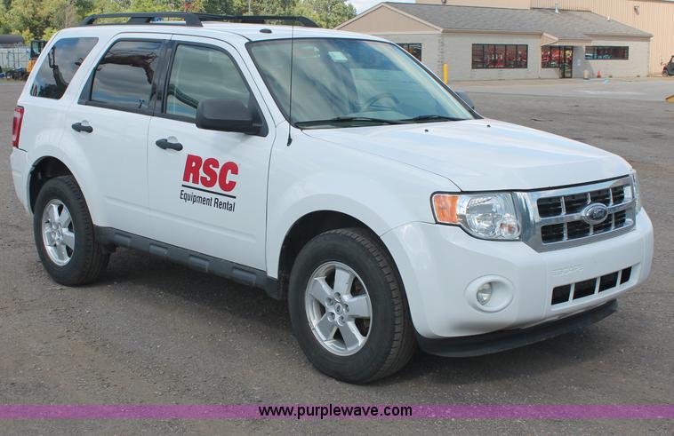 image for item C2785 2009 Ford Escape XLT SUV