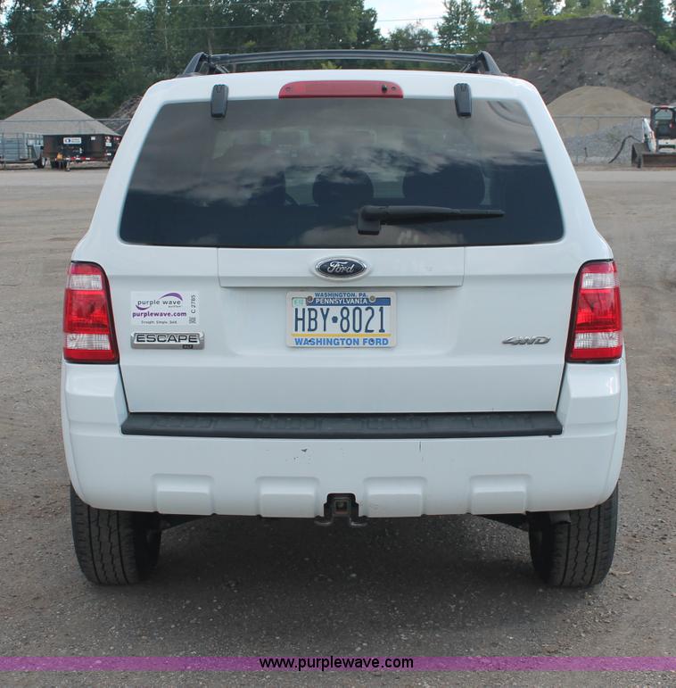 image for item C2785 2009 Ford Escape XLT SUV