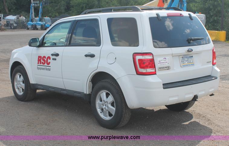 image for item C2785 2009 Ford Escape XLT SUV