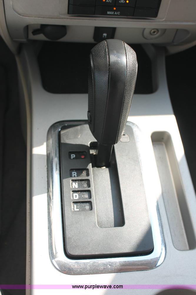 image for item C2785 2009 Ford Escape XLT SUV