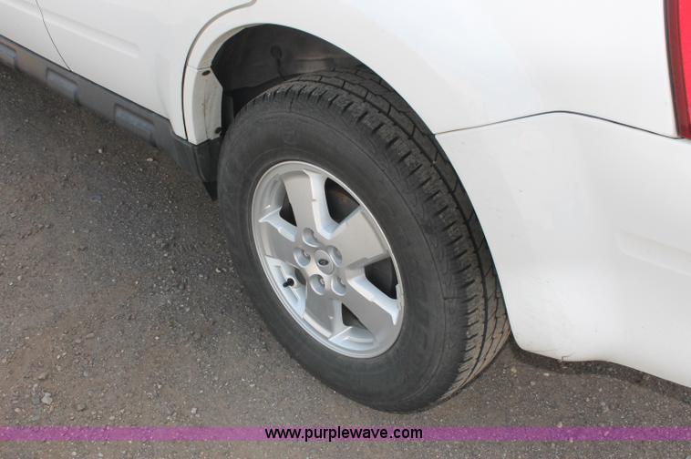 image for item C2785 2009 Ford Escape XLT SUV