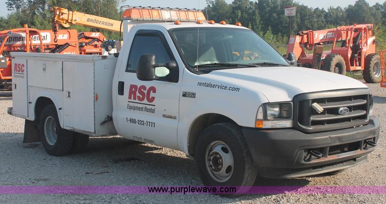 image for item C2788 2004 Ford F350 XL Super Duty service truck
