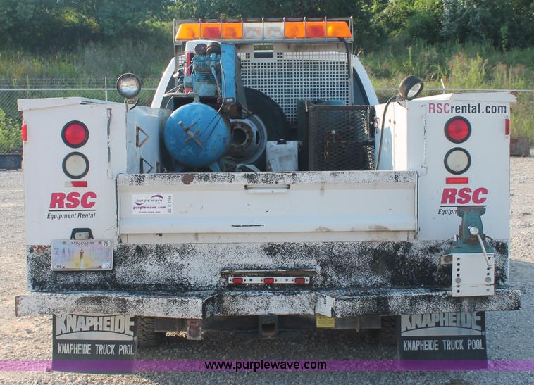 image for item C2788 2004 Ford F350 XL Super Duty service truck