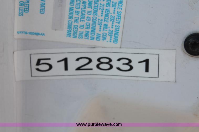 image for item C2788 2004 Ford F350 XL Super Duty service truck