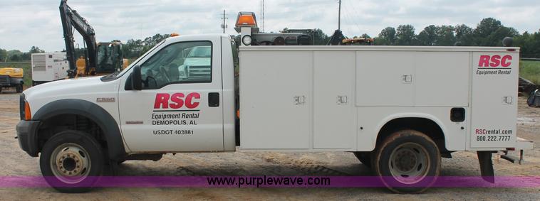 image for item C2790 2005 Ford F550 XL Super Duty service truck