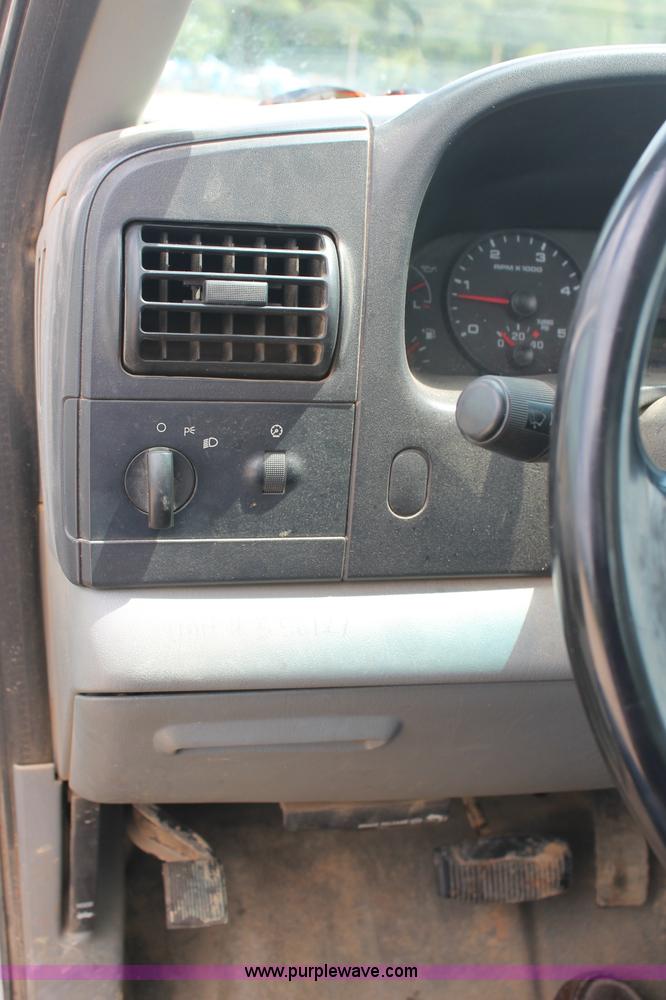 image for item C2790 2005 Ford F550 XL Super Duty service truck