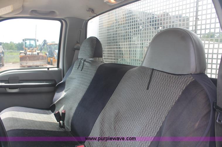 image for item C2790 2005 Ford F550 XL Super Duty service truck