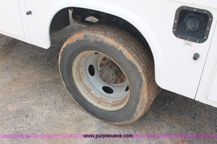 image for item C2790 2005 Ford F550 XL Super Duty service truck