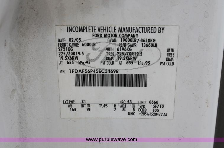 image for item C2790 2005 Ford F550 XL Super Duty service truck