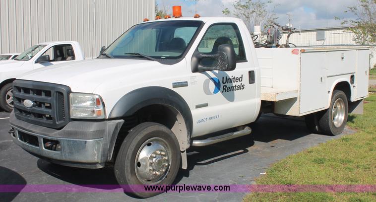 image for item C2791 2006 Ford F550 XL Super Duty service truck