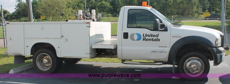 image for item C2791 2006 Ford F550 XL Super Duty service truck