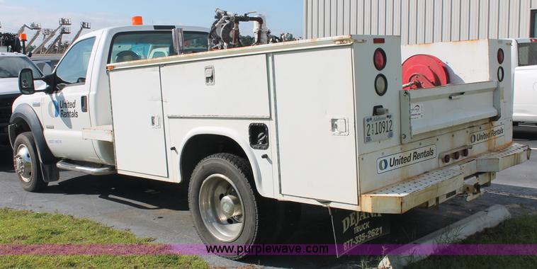 image for item C2791 2006 Ford F550 XL Super Duty service truck