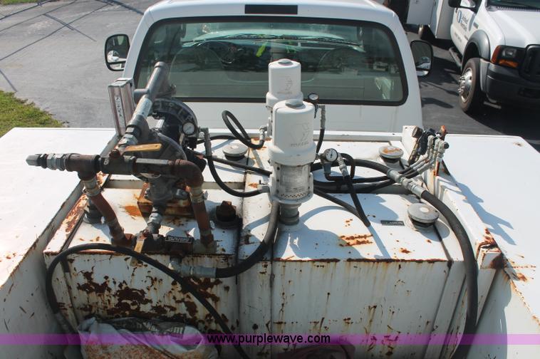 image for item C2791 2006 Ford F550 XL Super Duty service truck