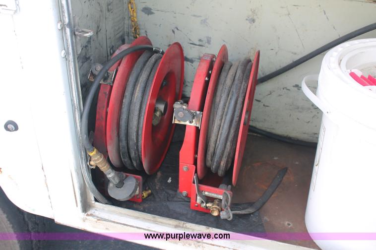 image for item C2791 2006 Ford F550 XL Super Duty service truck