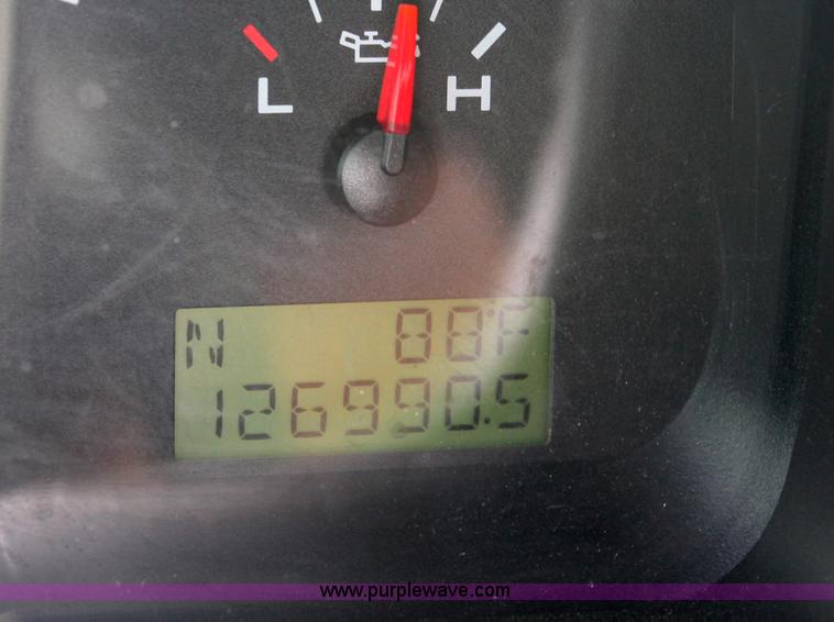 image for item C2792 2005 Ford F150 XLT SuperCab pickup truck