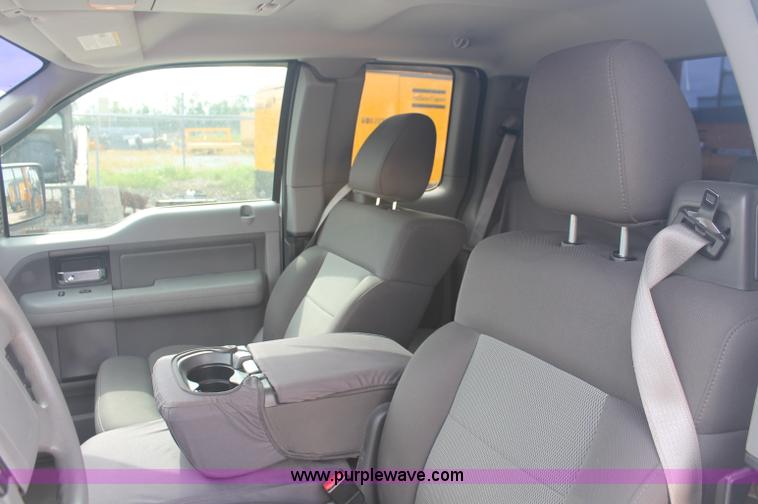 image for item C2792 2005 Ford F150 XLT SuperCab pickup truck