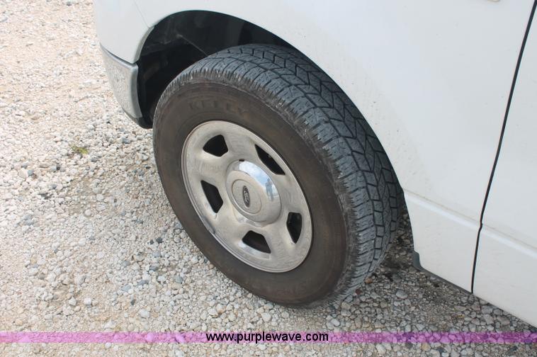 image for item C2792 2005 Ford F150 XLT SuperCab pickup truck