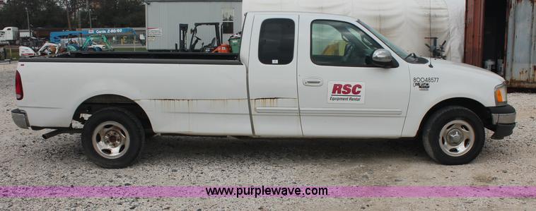 image for item C2793 2001 Ford F150 XLT SuperCab pickup truck