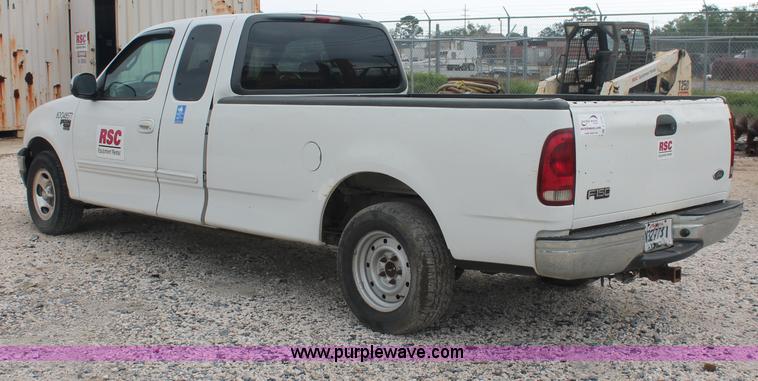 image for item C2793 2001 Ford F150 XLT SuperCab pickup truck
