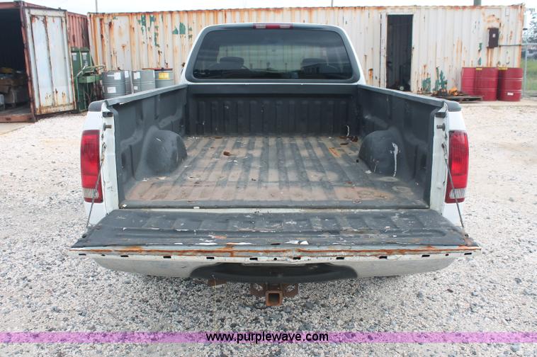 image for item C2793 2001 Ford F150 XLT SuperCab pickup truck