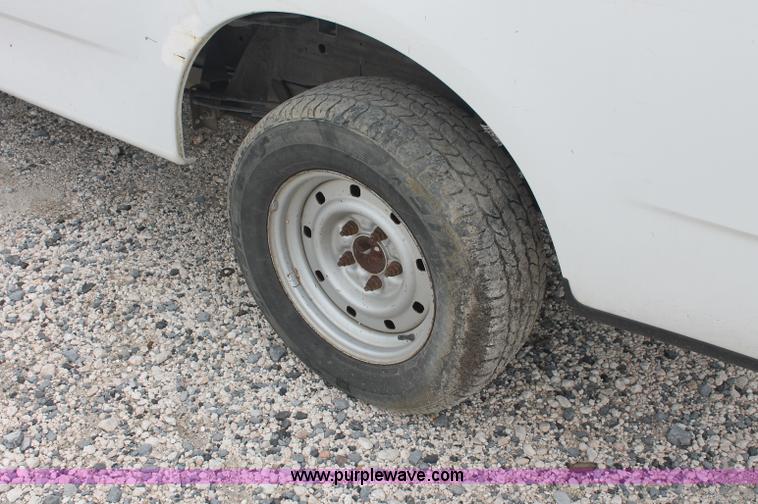 image for item C2793 2001 Ford F150 XLT SuperCab pickup truck