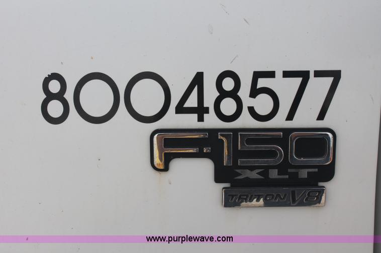 image for item C2793 2001 Ford F150 XLT SuperCab pickup truck