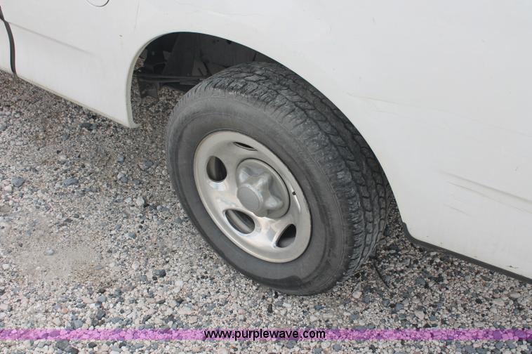 image for item C2794 2002 Ford F150 XLT SuperCab pickup truck