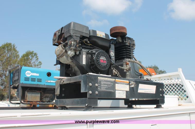 image for item C2795 2007 Ford F350 XL Super Duty service truck