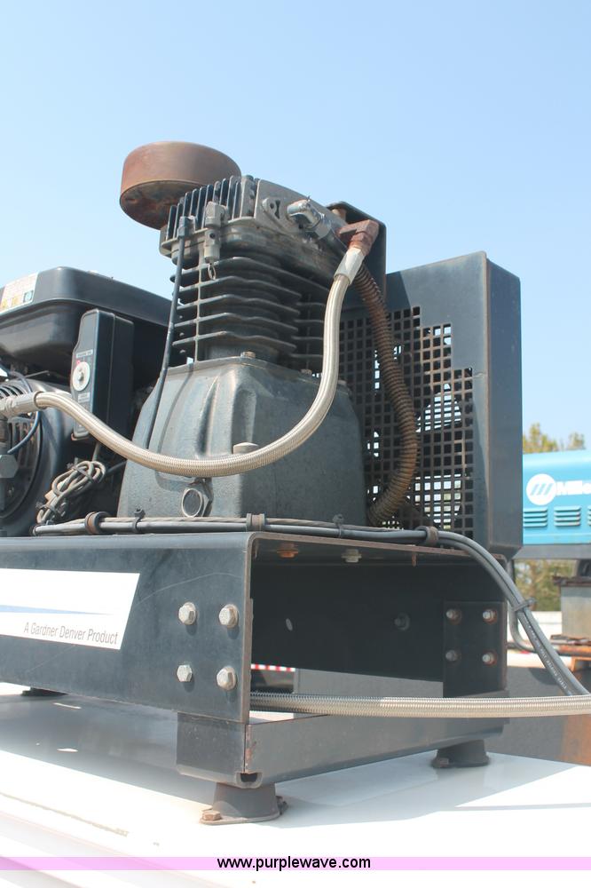 image for item C2795 2007 Ford F350 XL Super Duty service truck