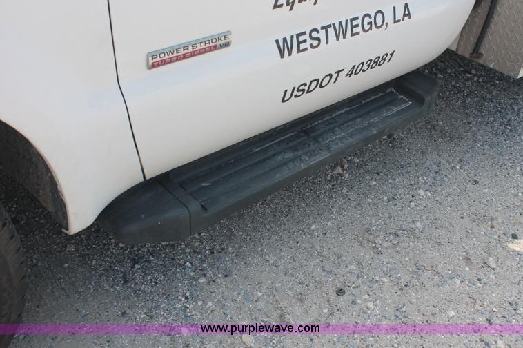 image for item C2795 2007 Ford F350 XL Super Duty service truck